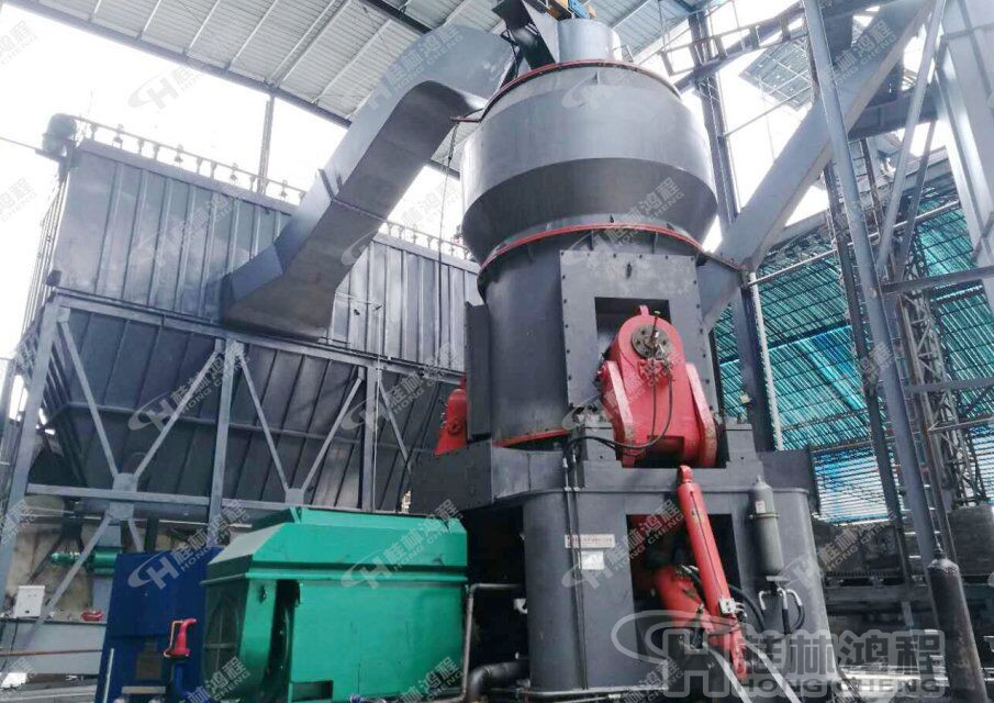 水泥立磨，立磨，立磨機(jī)，客戶現(xiàn)場，桂林鴻程磨粉機(jī)